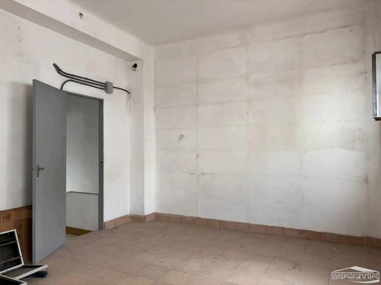 Edificio en venta en Cabra