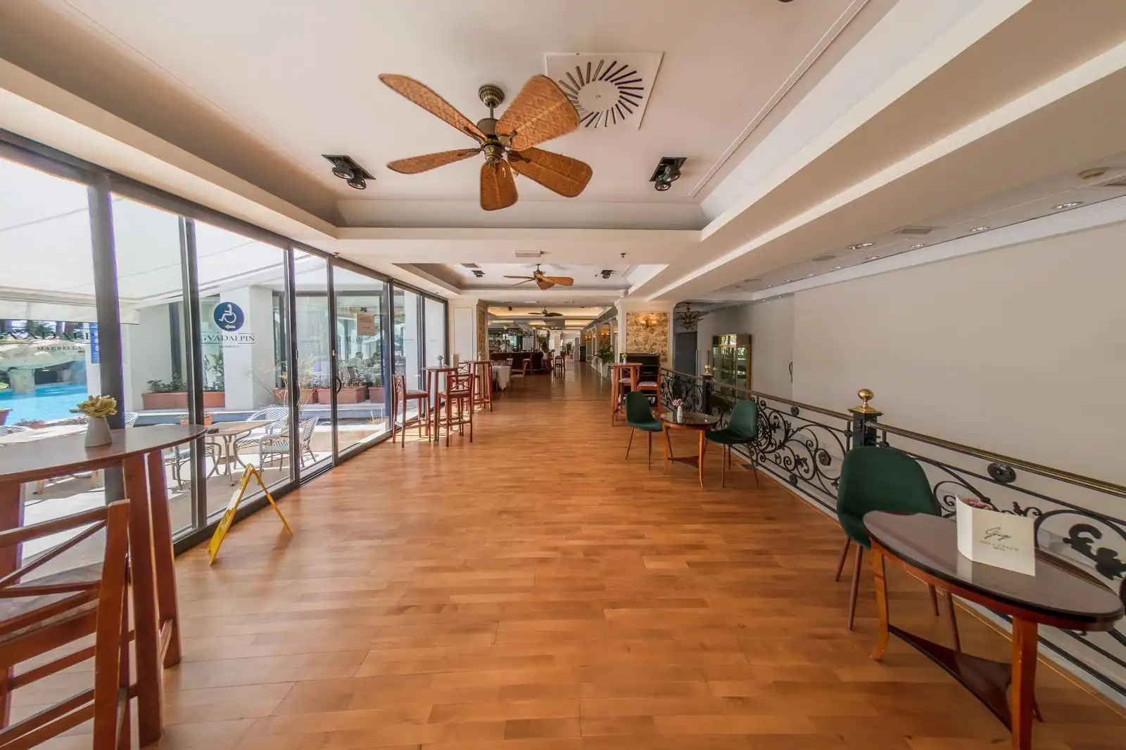 Dachboden zur Miete in Marbella mit Klimaanlage, Möbliert und Fernseher