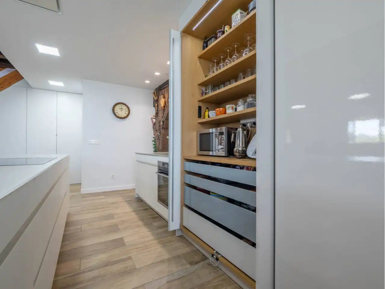 Cuina de Casa o xalet en venda en Donostia - San Sebastián  amb Calefacció i Terrassa
