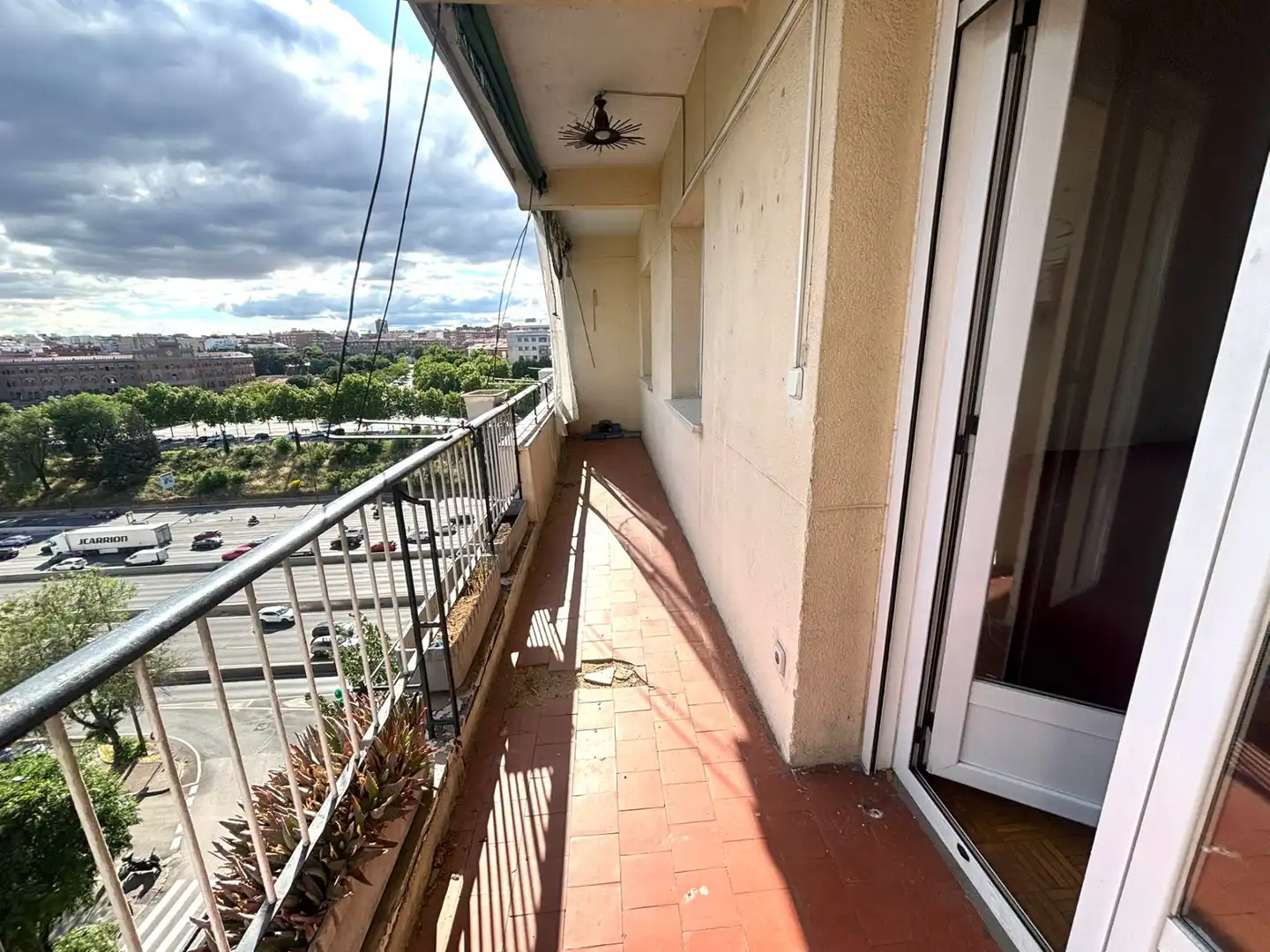 Terraza de Piso en venta en Madrid con Calefacción, Parquet y Terraza