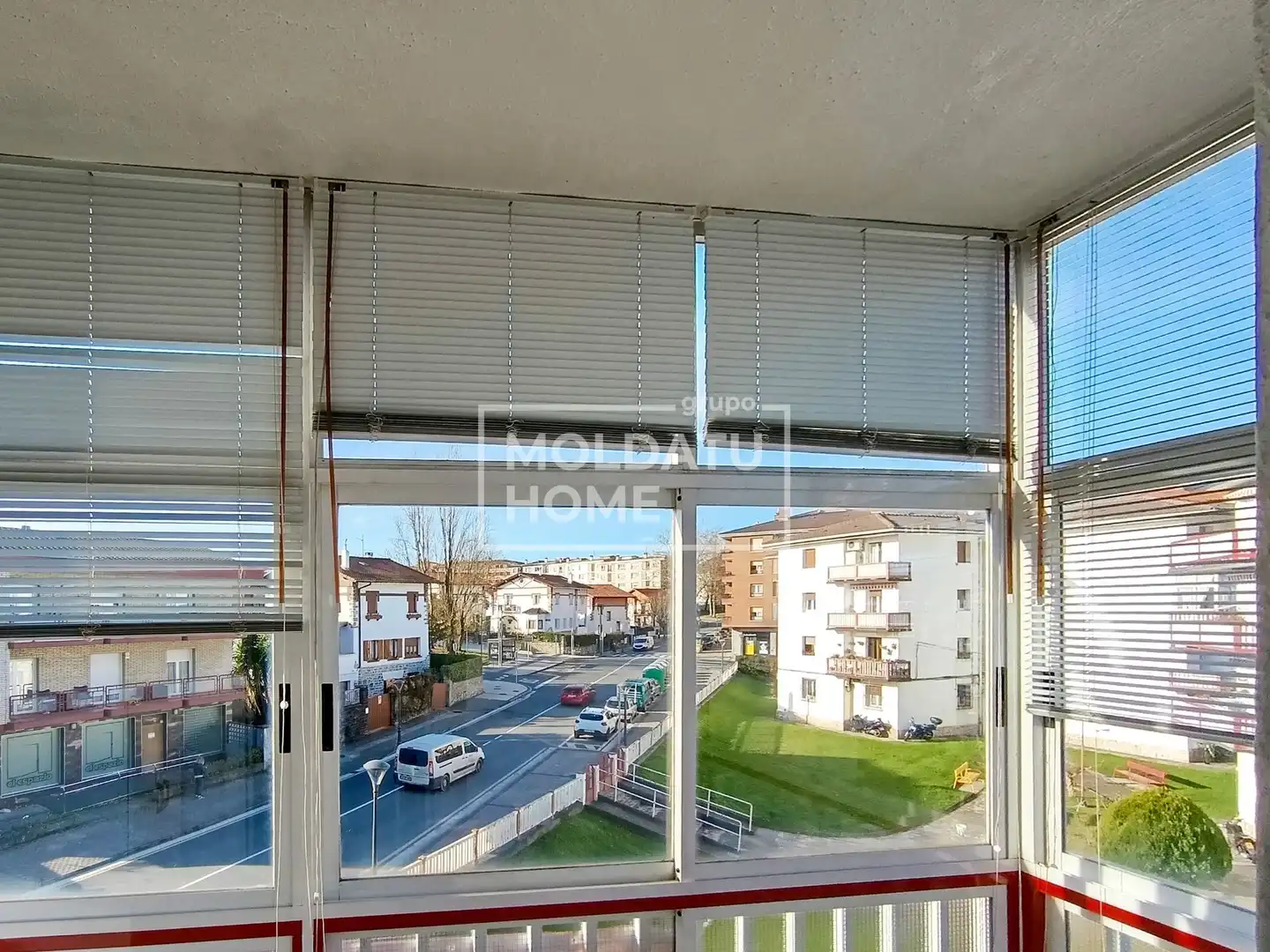 Außenansicht von Wohnung zum Verkauf in Irun  mit Heizung und Abstellraum