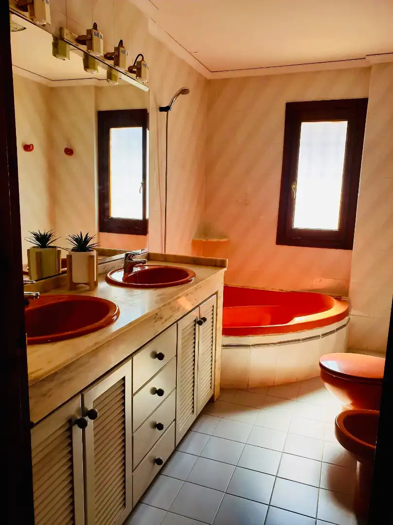 Detached house with pool for sale in El Montgó, imagen 7