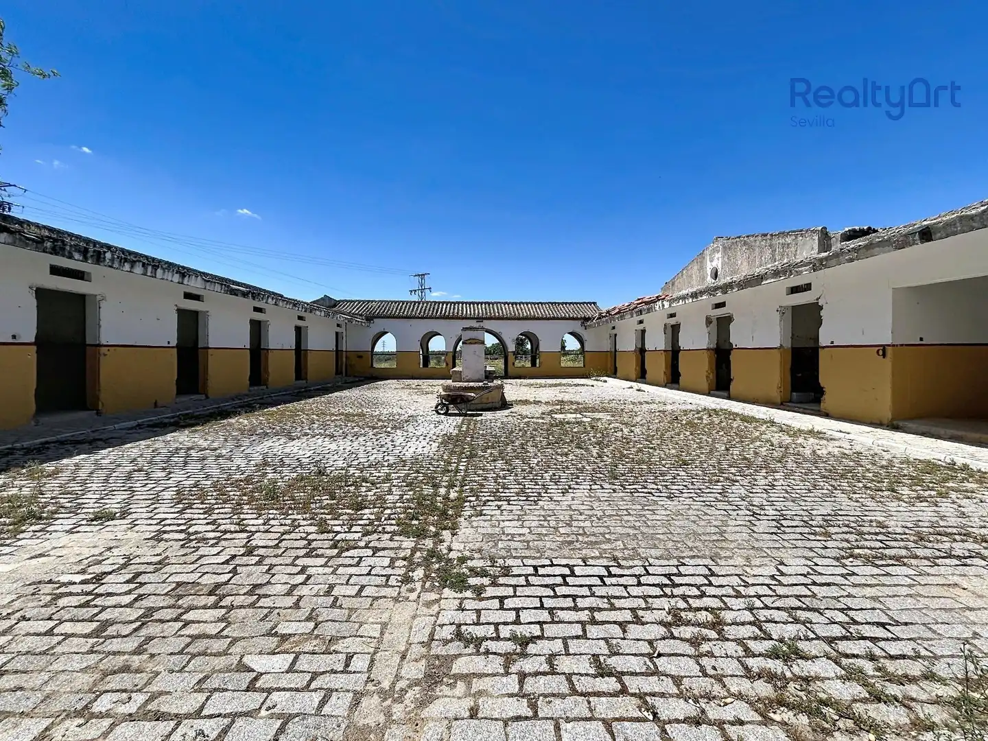 Vista exterior de Finca rústica en venta en Bollullos de la Mitación con Jardín privado y Piscina