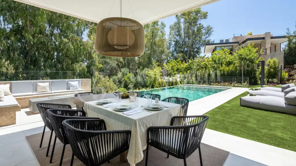 Chalet con piscina en venta en Nueva Andalucía, imagen 7