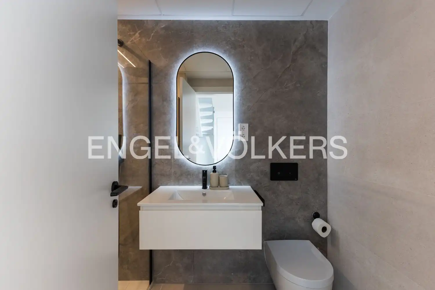 Baño de Ático en venta en Dénia con Aire acondicionado, Calefacción y Jardín privado