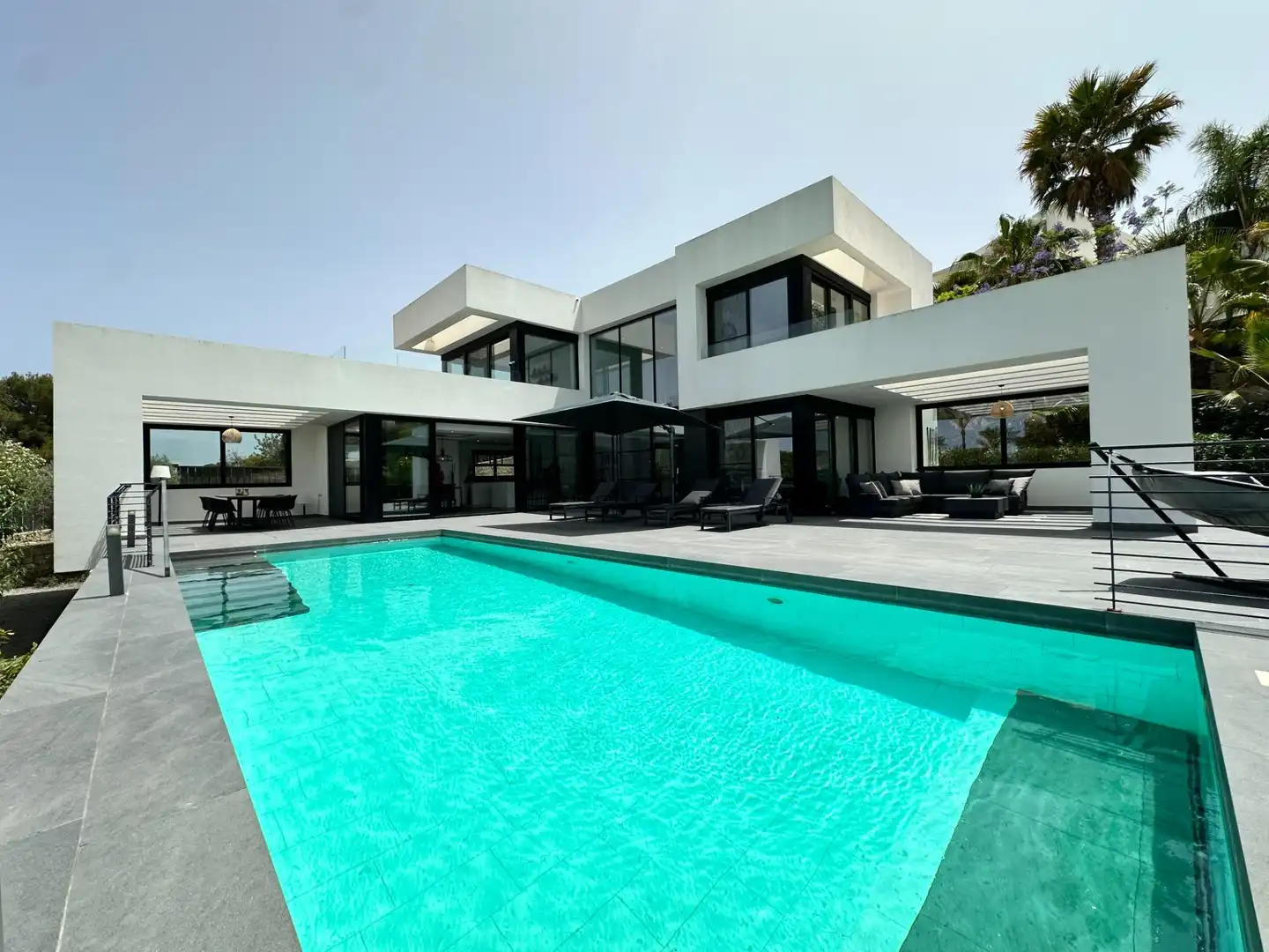 Swimming pool of Houses for sale in Jávea / Xàbia  with Air Conditioner, Private garden and Terrace
