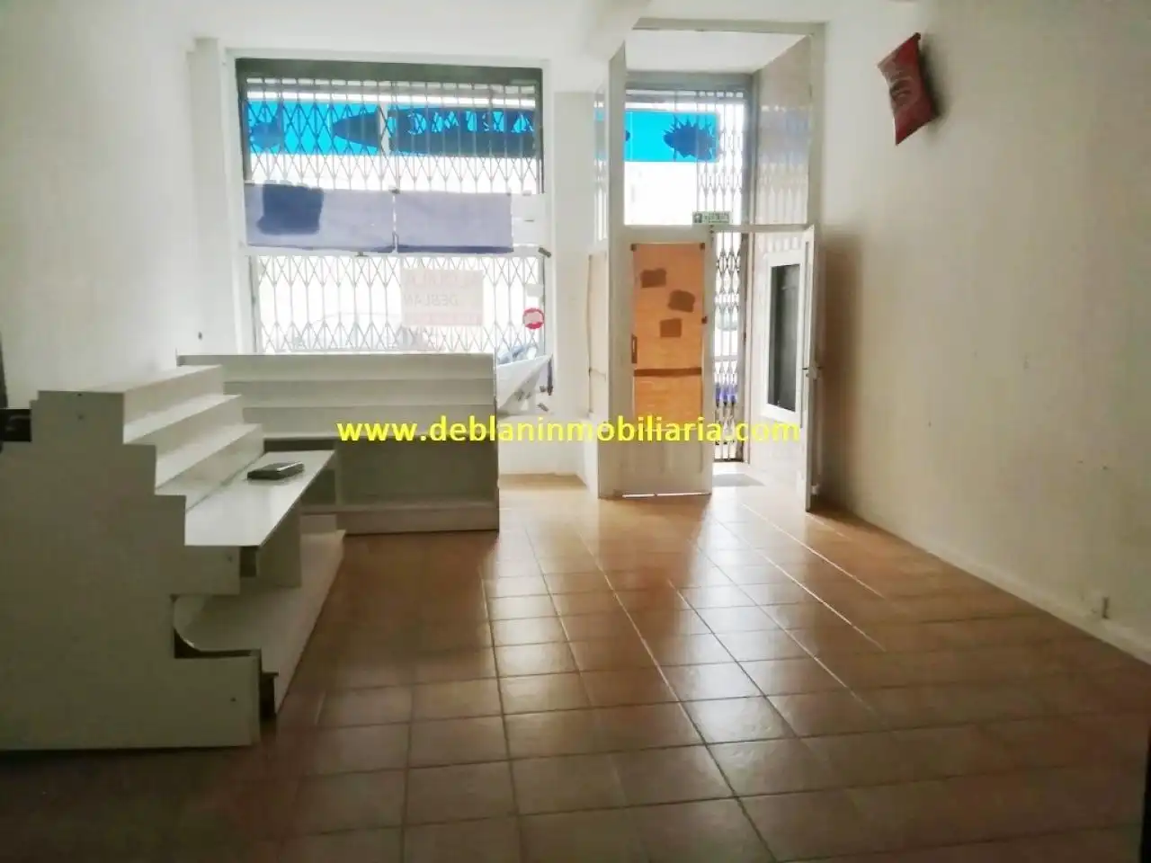 Locale commerciale in affitto a Avenida da Concordia, imagen 2