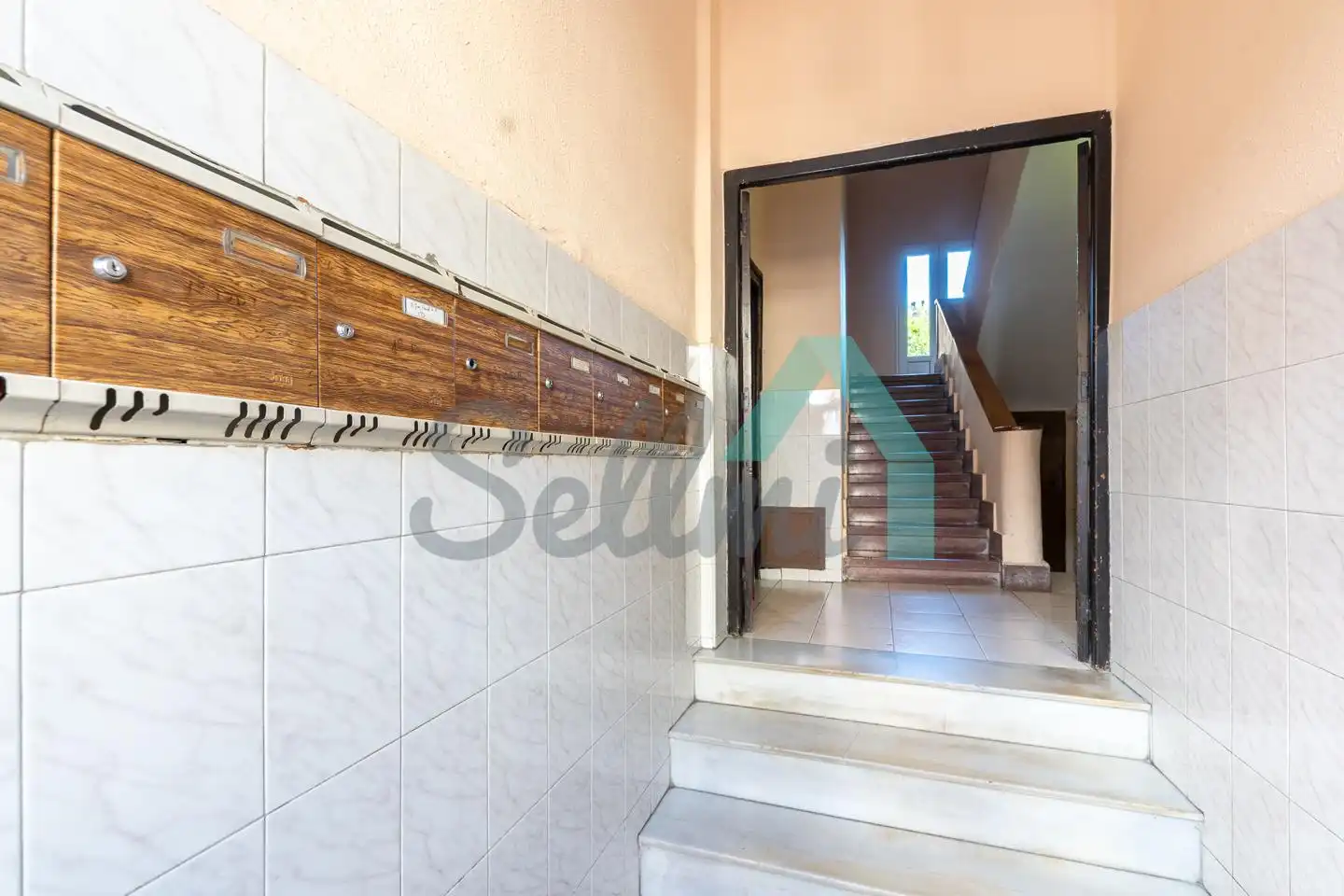 Piso de alquiler en Oviedo  con Calefacción y Amueblado