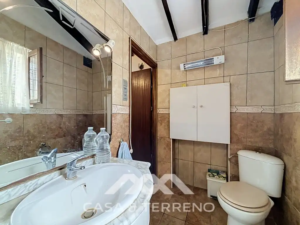 Badezimmer von Haus zum Verkauf in Vélez-Málaga mit Klimaanlage und Terrasse