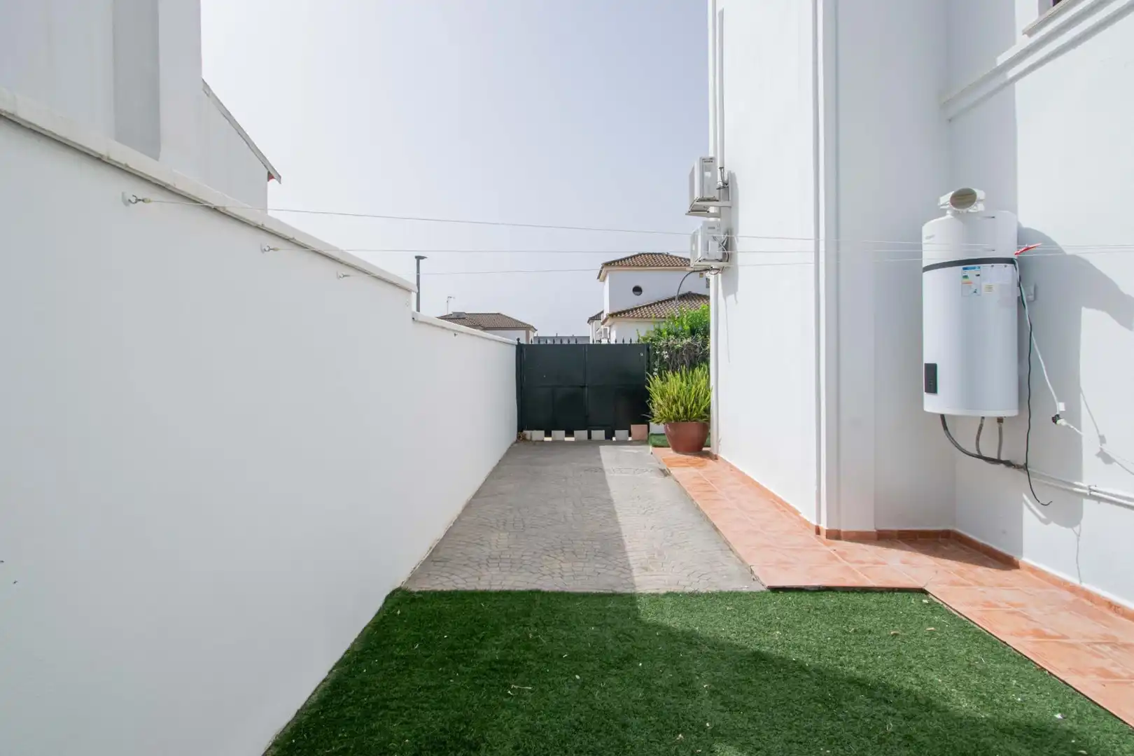 Terrassa de Casa o xalet en venda en Burguillos amb Aire condicionat, Jardí privat i Terrassa
