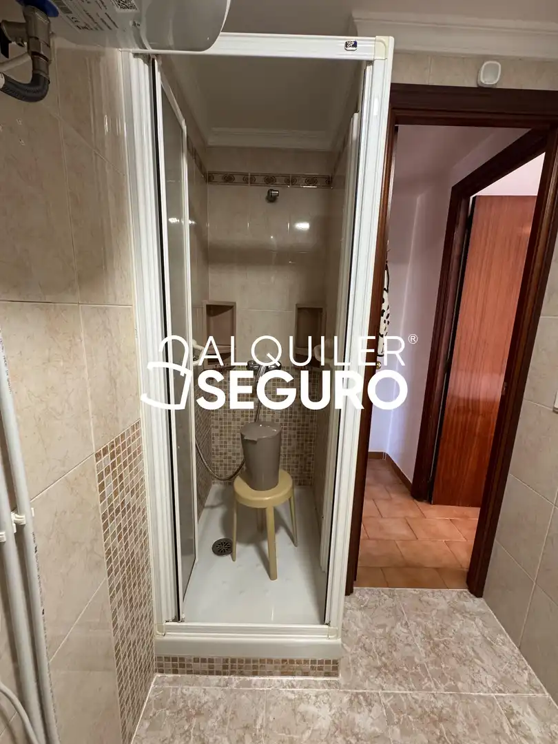 Bathroom of Flat for rent in Málaga  with Furnished