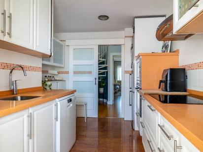 Kitchen of Duplex for sale in  Sevilla Capital  with Air Conditioner, Storage room and Balcony