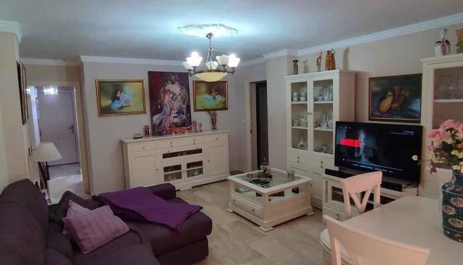 Foto 1 de Pis en venda a Calle Calle Medina Sidonia, Astilleros - La Paz  - Loreto - El Corte Inglés, Cádiz