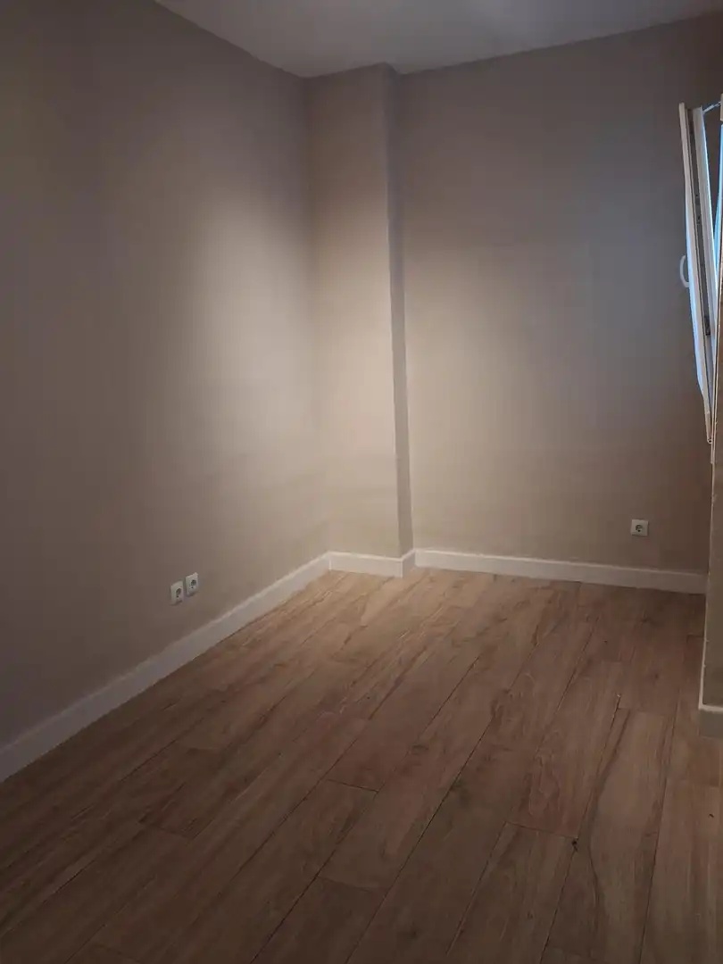 Habitación de Piso de alquiler en Cádiz con Aire acondicionado y Balcón