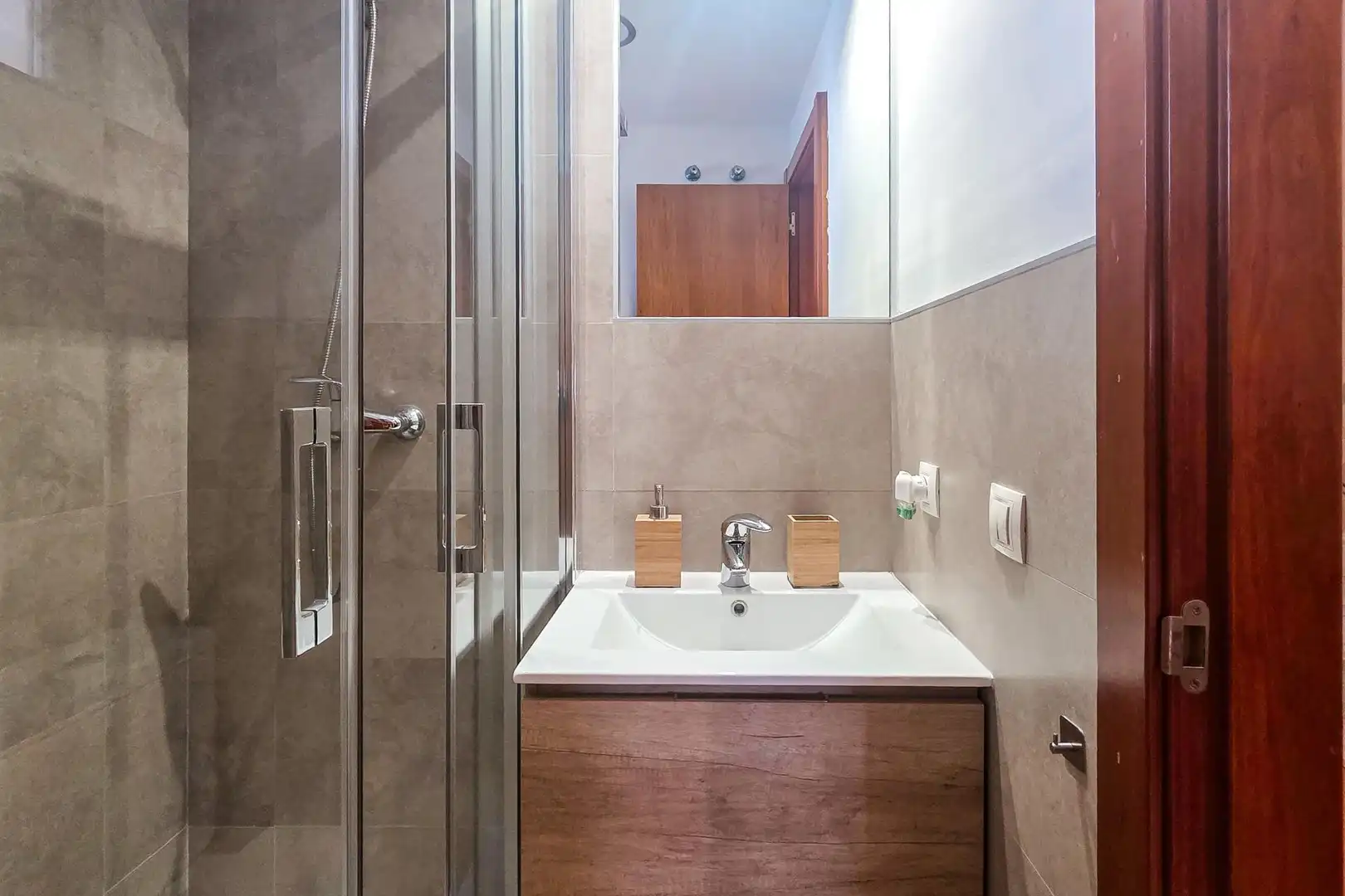 Badezimmer von Haus oder Chalet zum Verkauf in Montequinto mit Klimaanlage, Heizung und Terrasse