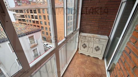 Foto 2 de Pis en venda a Calle de la Aljafería, La Almozara, Zaragoza