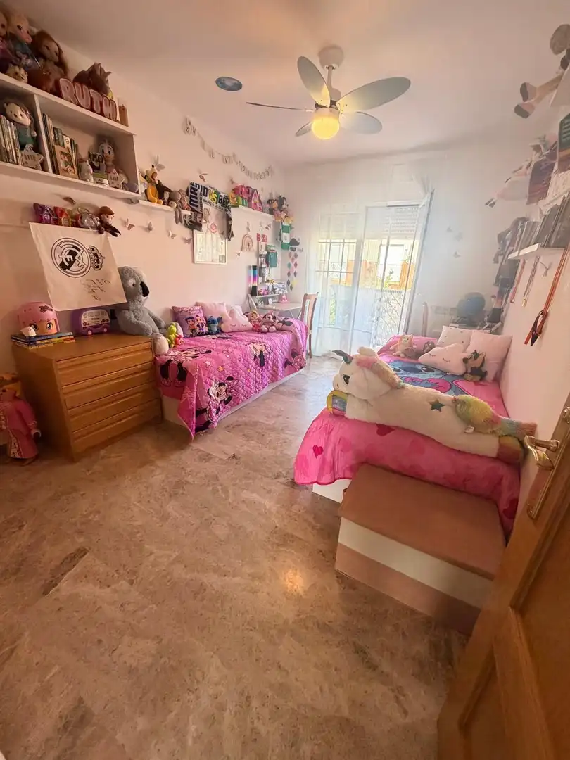 Dormitori de Casa o xalet en venda en Valdemoro amb Aire condicionat, Calefacció i Terrassa