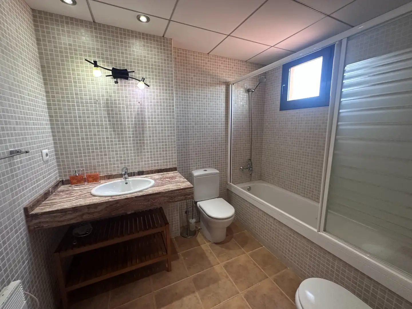 Baño de Casa o chalet en venta en Tarragona con Aire acondicionado, Calefacción y Jardín privado
