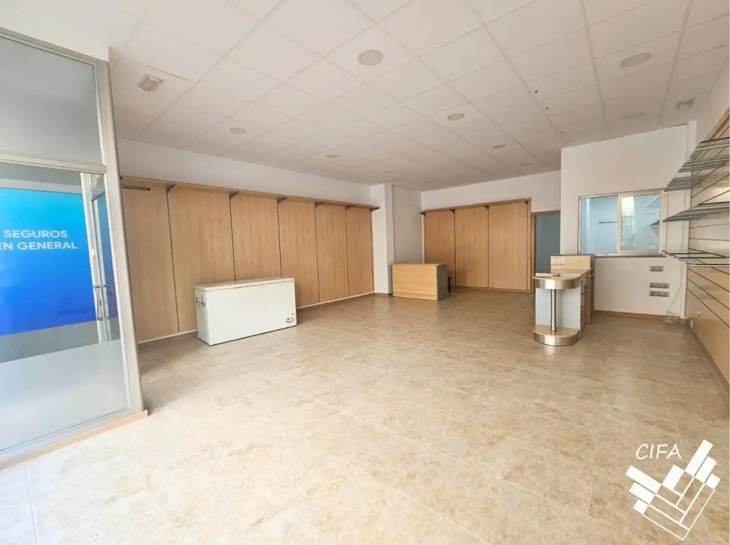 Commercial properties for sale in Benicarló  with Air Conditioner