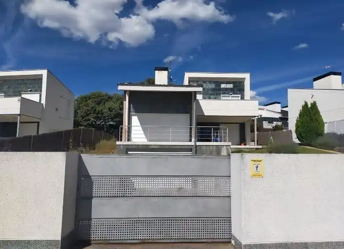 Exterior view of Houses for sale in Aldeatejada