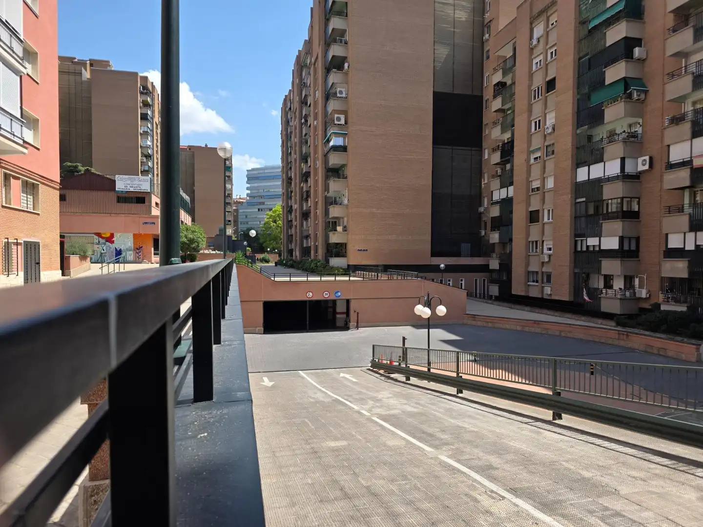 Vista exterior de Àtic de lloguer en Madrid amb Aire condicionat, Calefacció i Terrassa