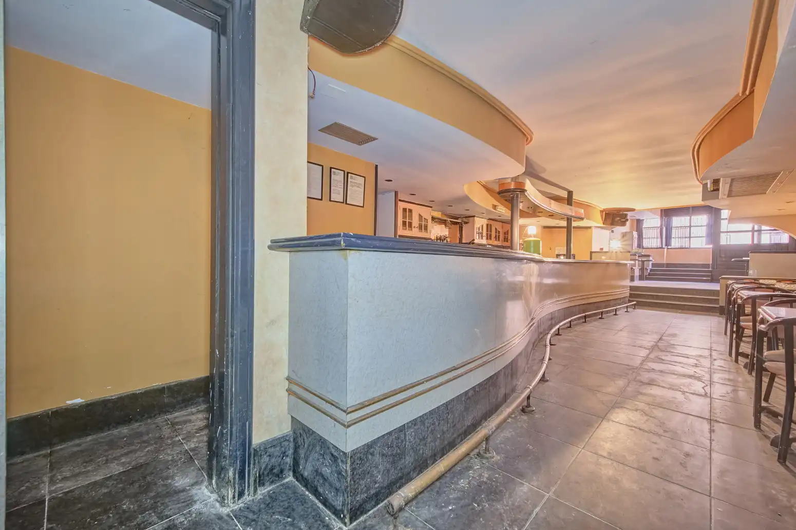 Commercial properties for sale in Puente la Reina / Gares  with Furnished