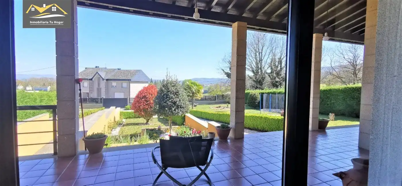 Terraza de Casa o chalet en venta en A Pobra de Trives  con Calefacción, Terraza y Trastero