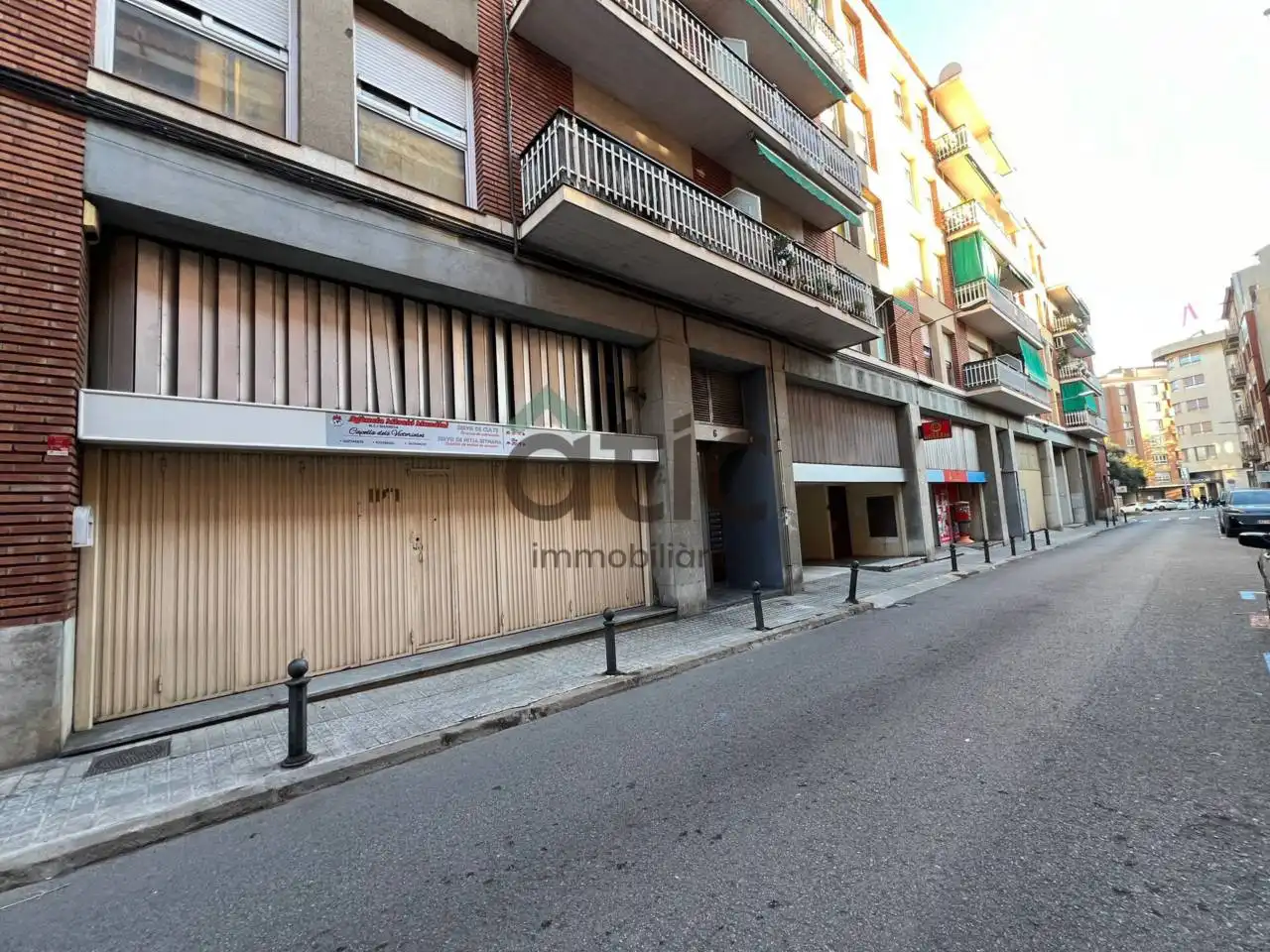 Exterior view of Office for rent in Manresa