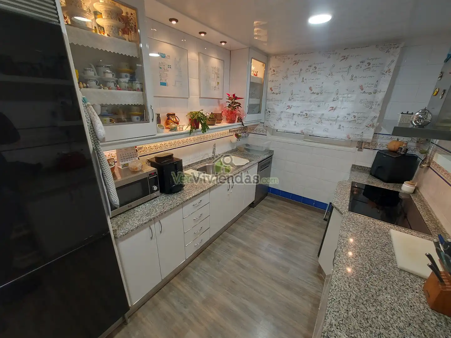Cocina de Casa adosada en venta en Sant Llorenç d'Hortons con Aire acondicionado, Calefacción y Jardín privado