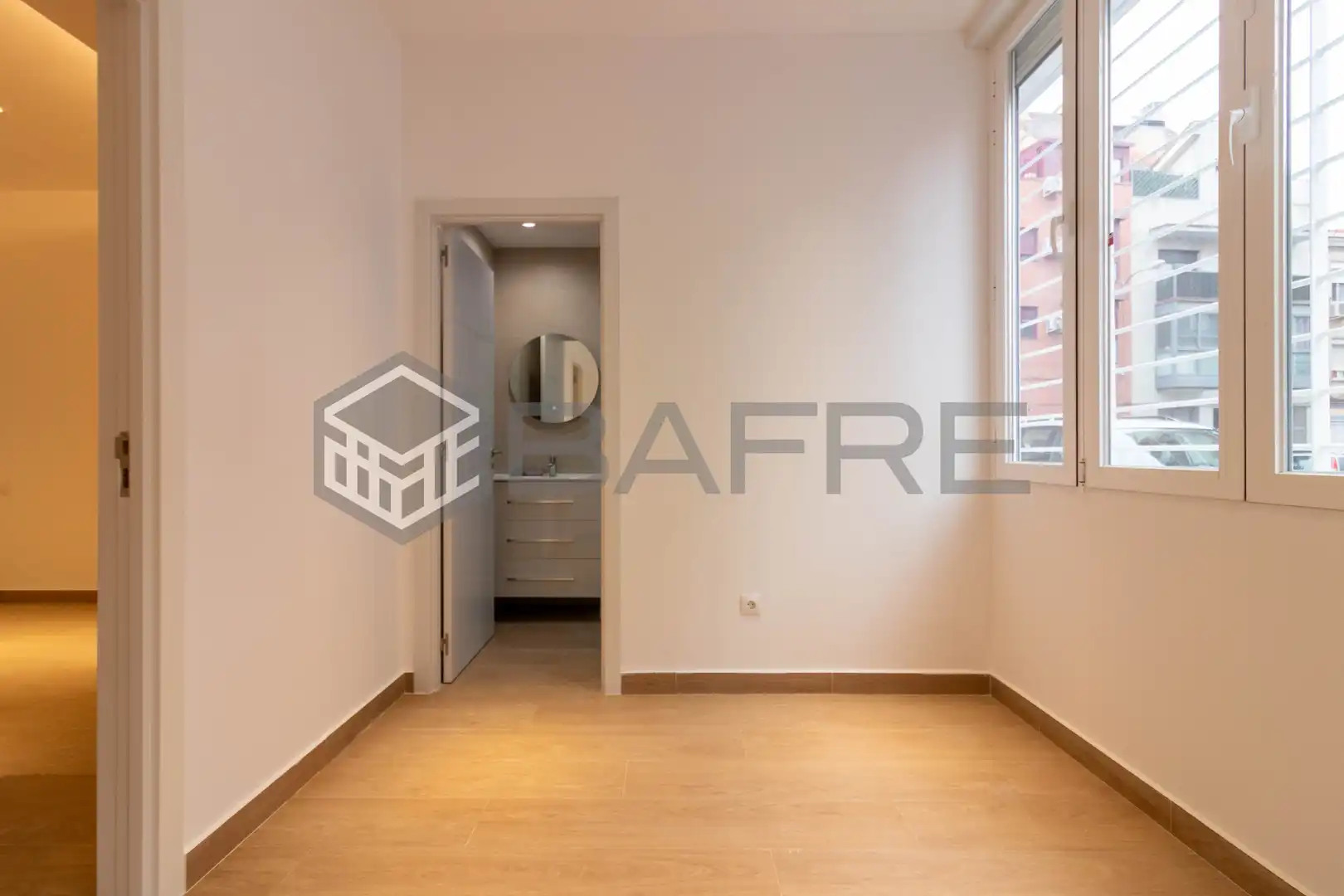 Schlafzimmer von Wohnung zum Verkauf in Madrid mit Klimaanlage und Heizung