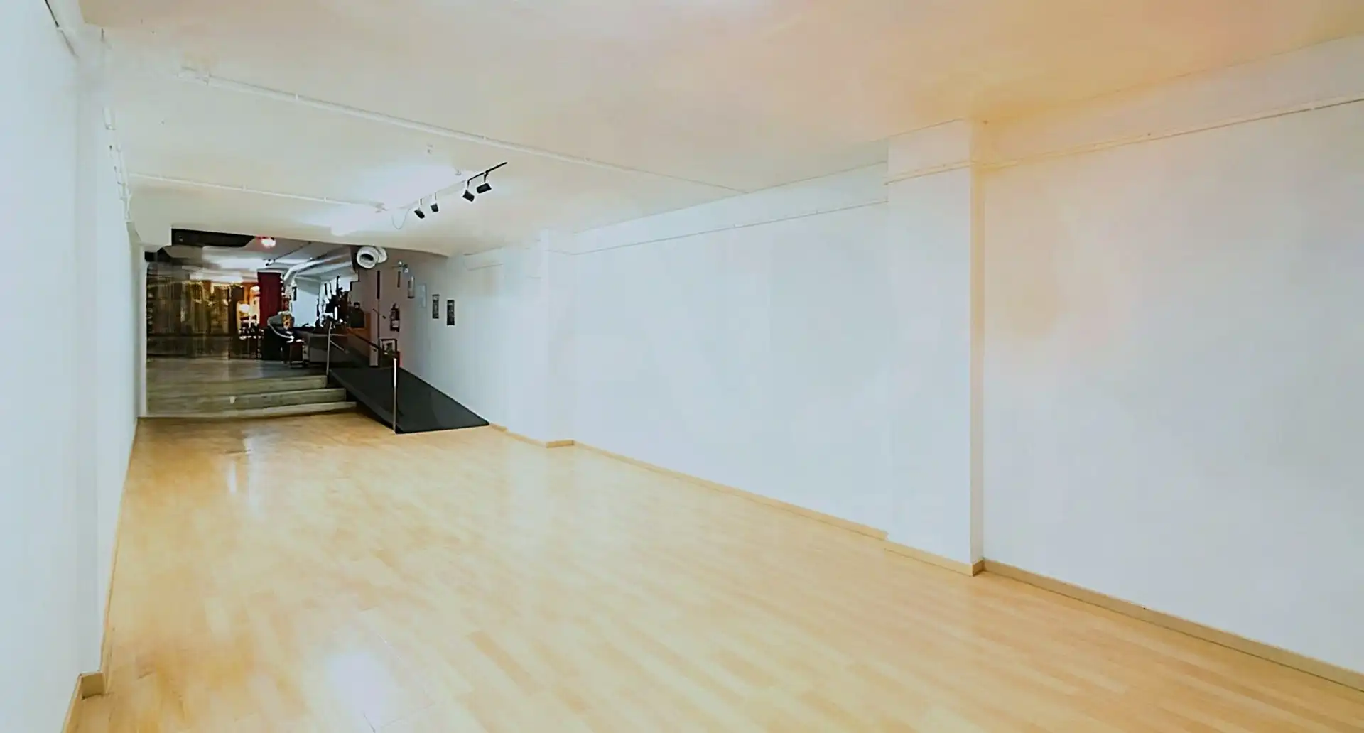 Business premises for sale in Eixample, imagen 7