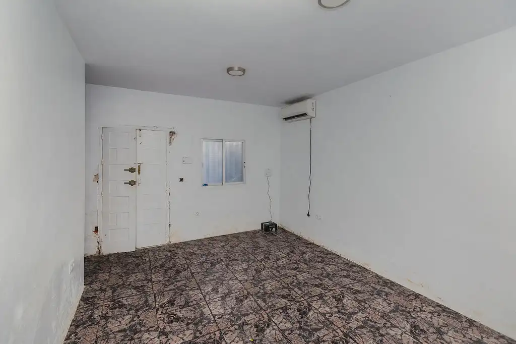 Piso en venta en Almería