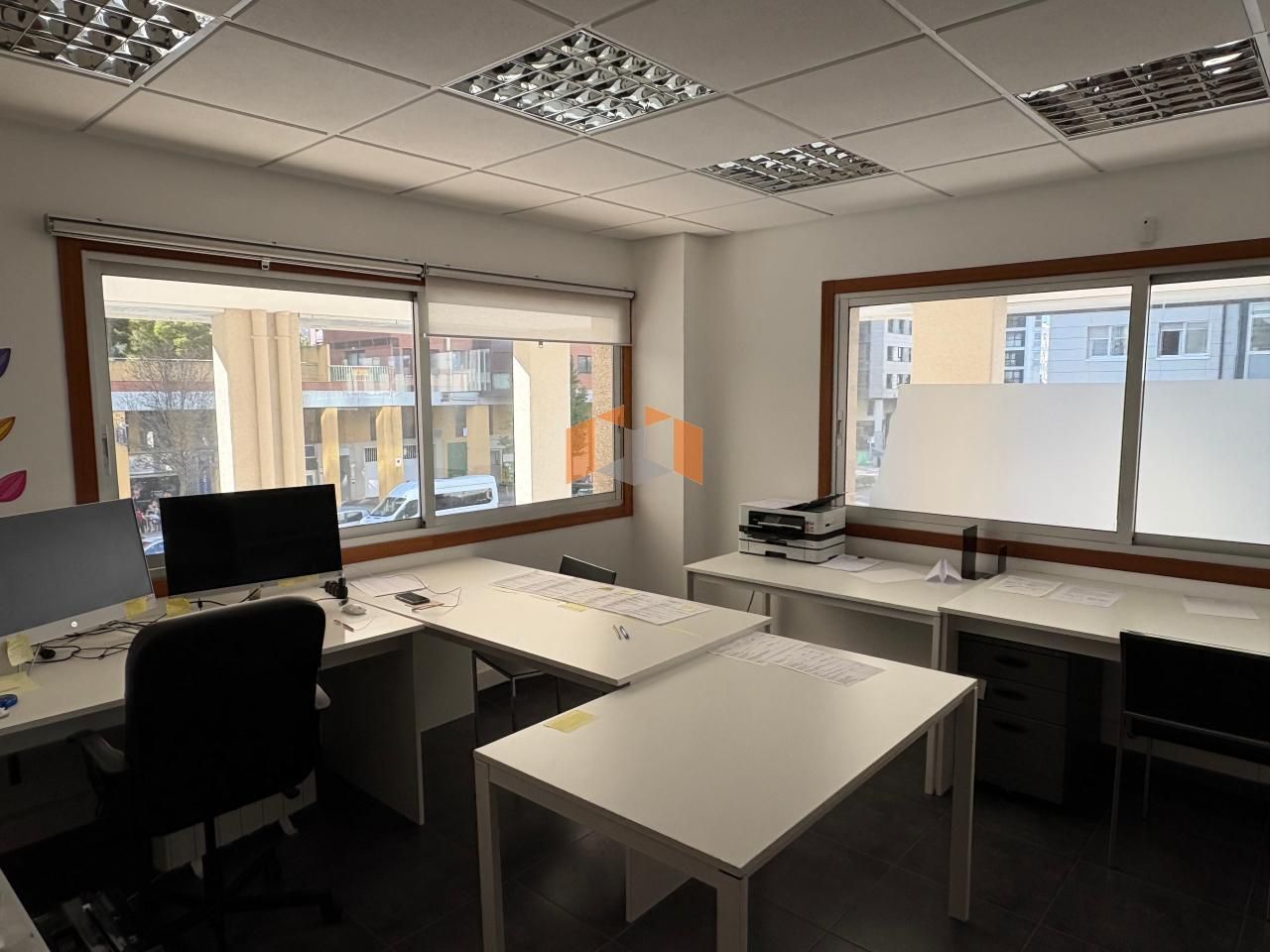 Office for sale in Vigo   with Heating