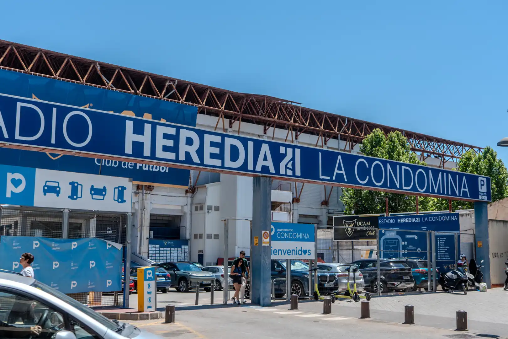 Parking de Local en venta en Murcia con Aire acondicionado y Calefacción