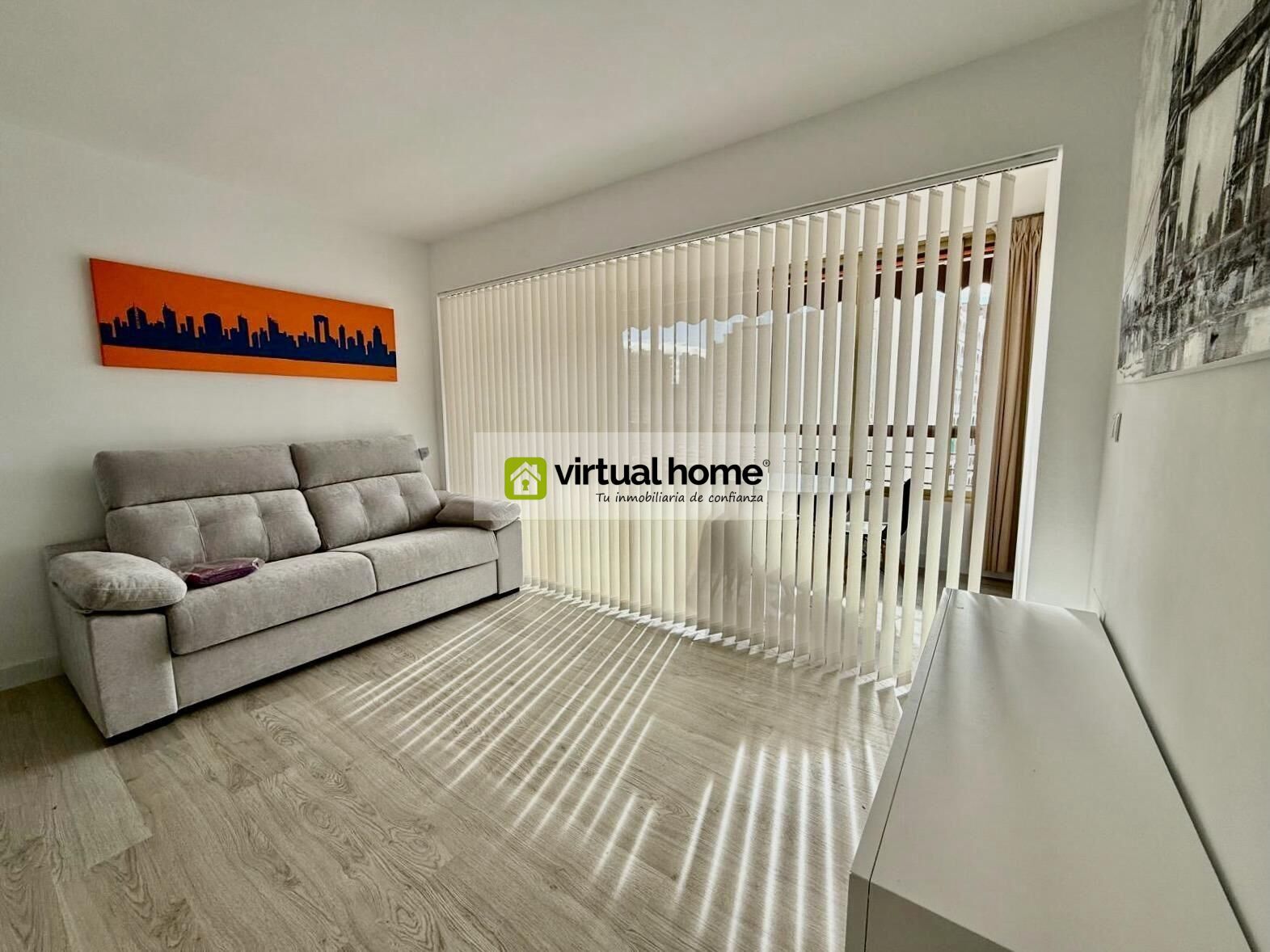 Sala de estar de Estudio de alquiler en Benidorm con Terraza, Amueblado y Piscina comunitaria