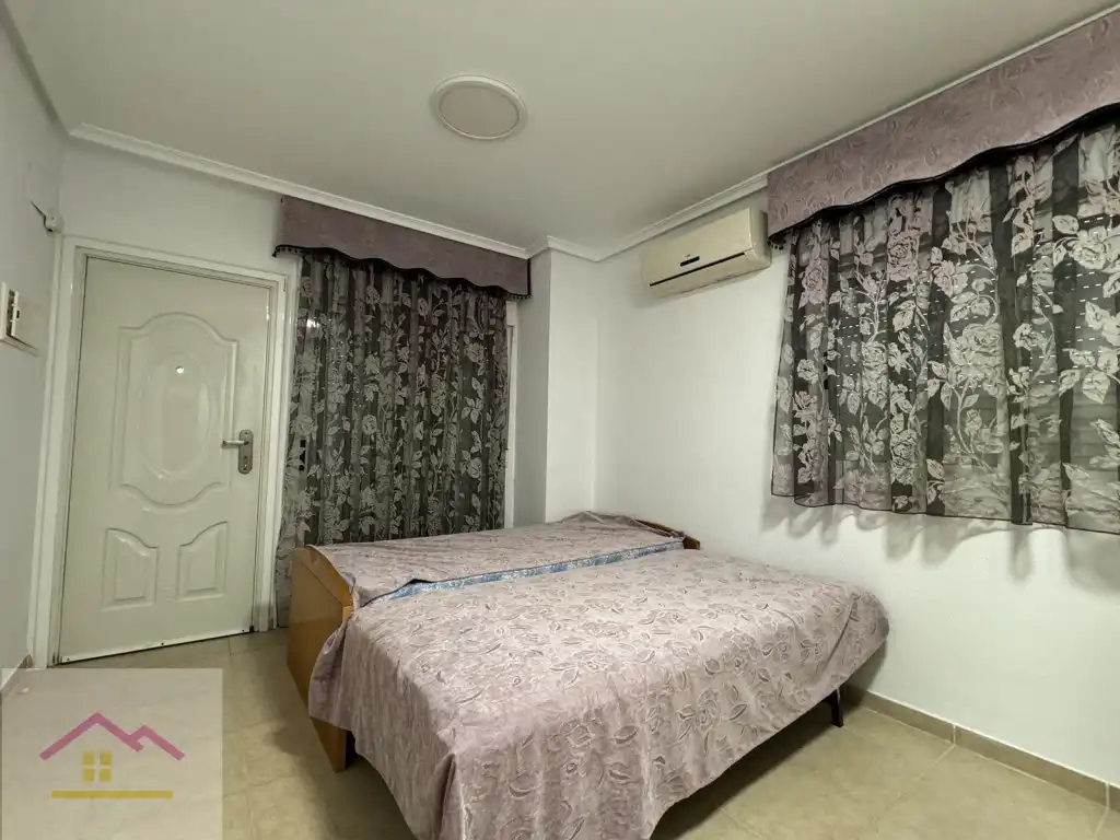 Planta baja en venta en Avenida Central, 34, Playa Coral -Torremar