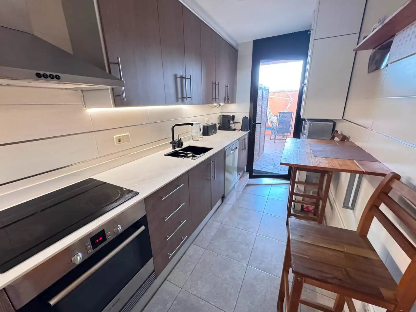 Küche von Wohnung zum Verkauf in Breda mit Klimaanlage, Heizung und Terrasse