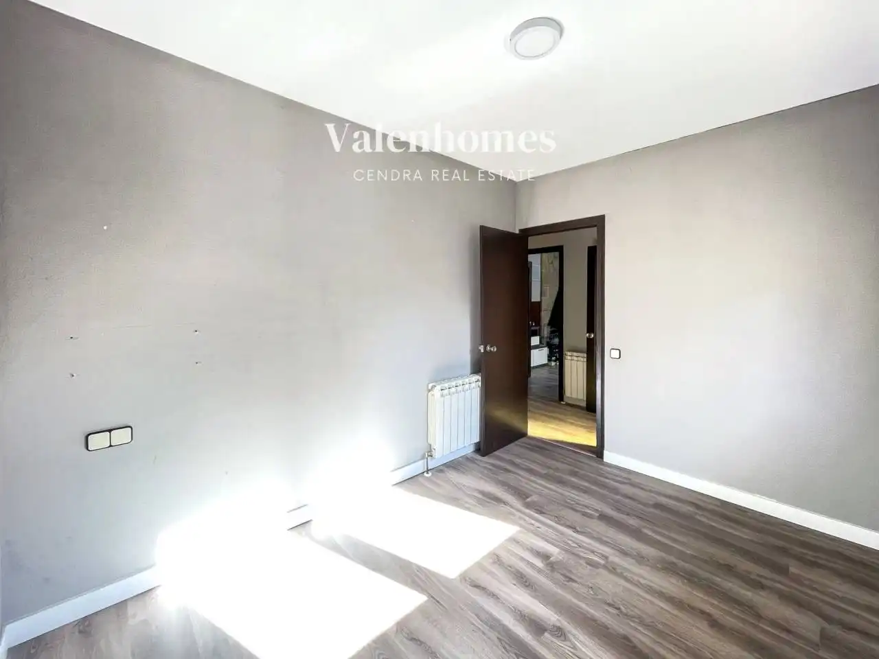 Dormitori de Casa o xalet en venda en L'Estany amb Calefacció, Jardí privat i Terrassa