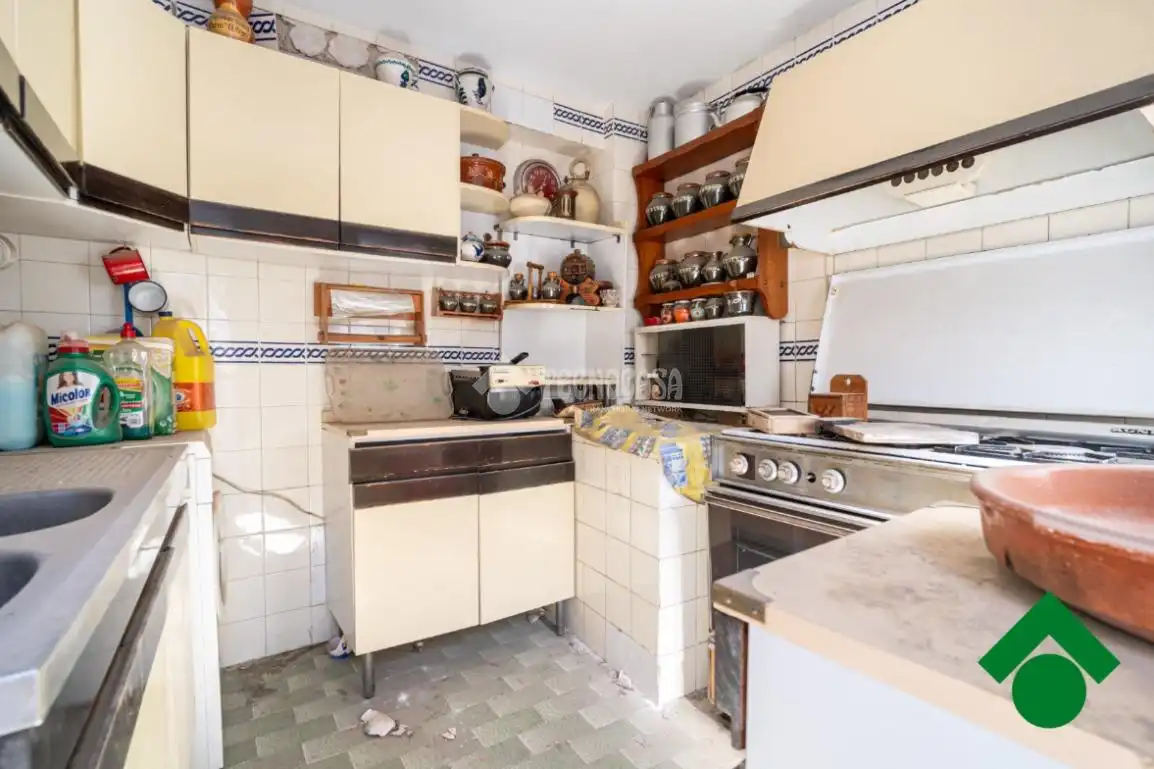 Casa aparellada en venda a Santa Adela - Parque Leyva Loro, imagen 19