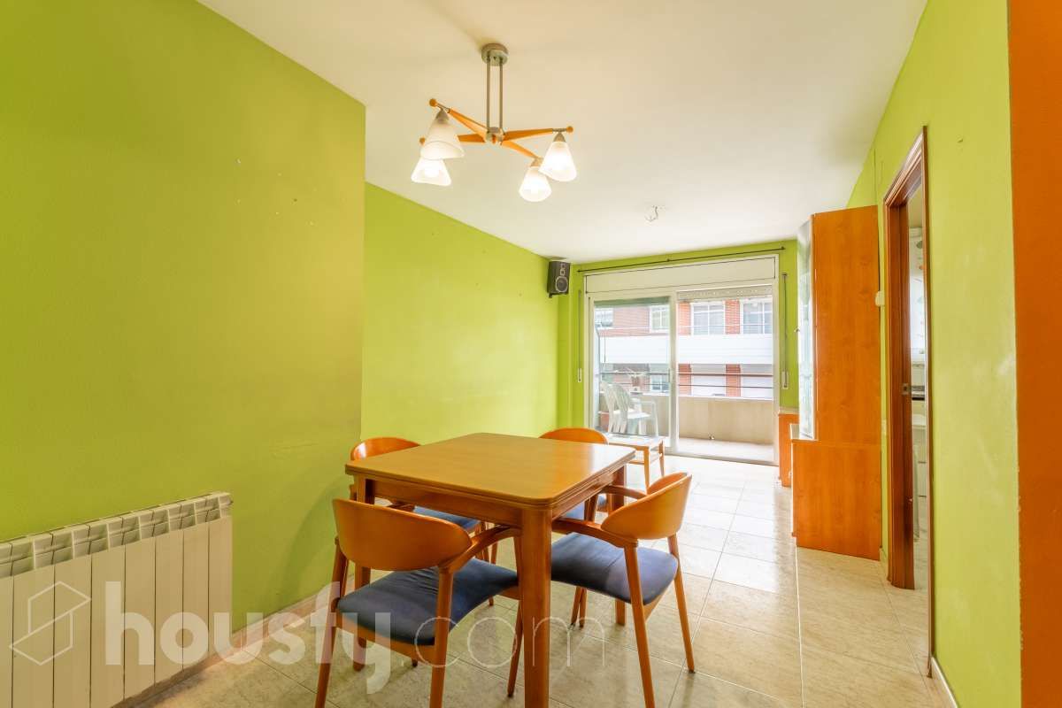 Dining room of Duplex for sale in Vilanova i la Geltrú  with Air Conditioner, Heating and Terrace
