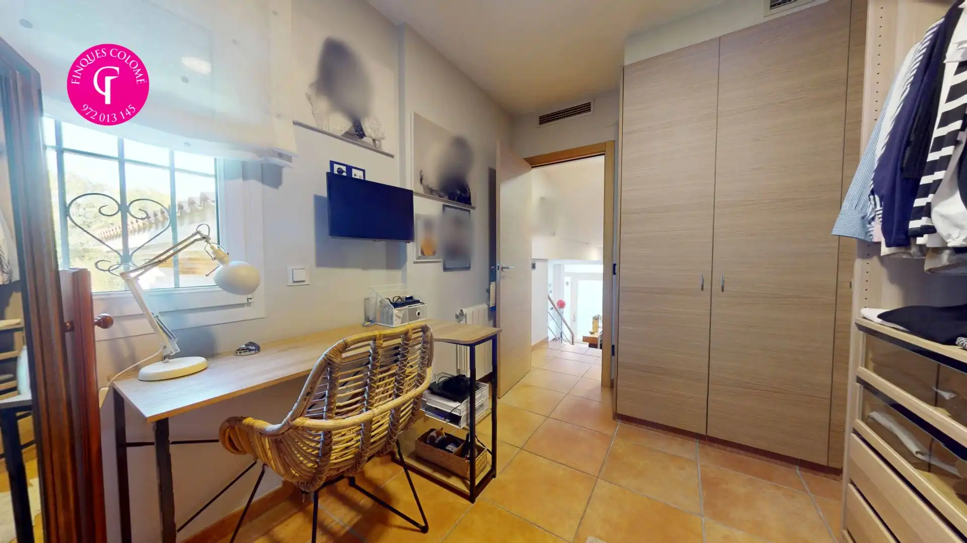 Houses for sale in Quart  with Air Conditioner, Heating and Terrace