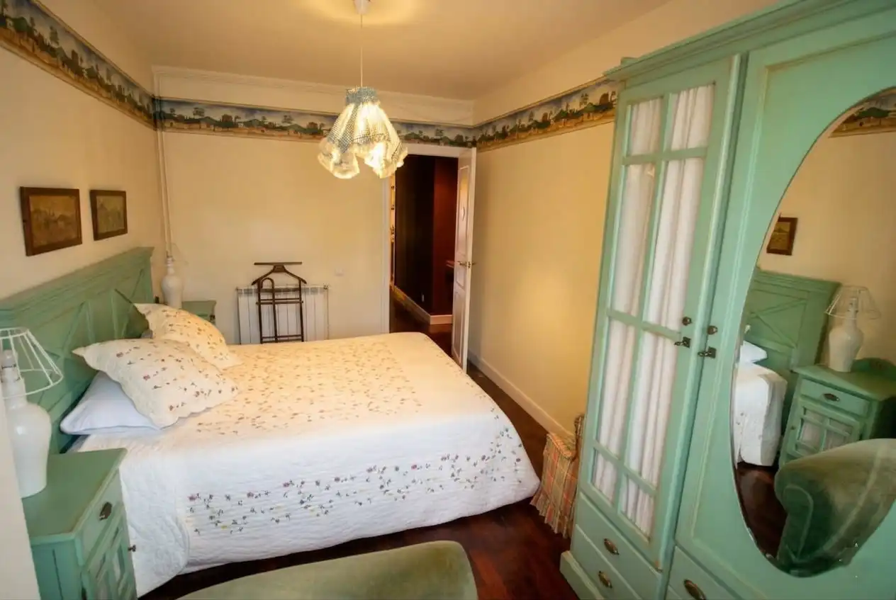 Habitación de Dúplex en venta en Prades con Calefacción, Parquet y Terraza