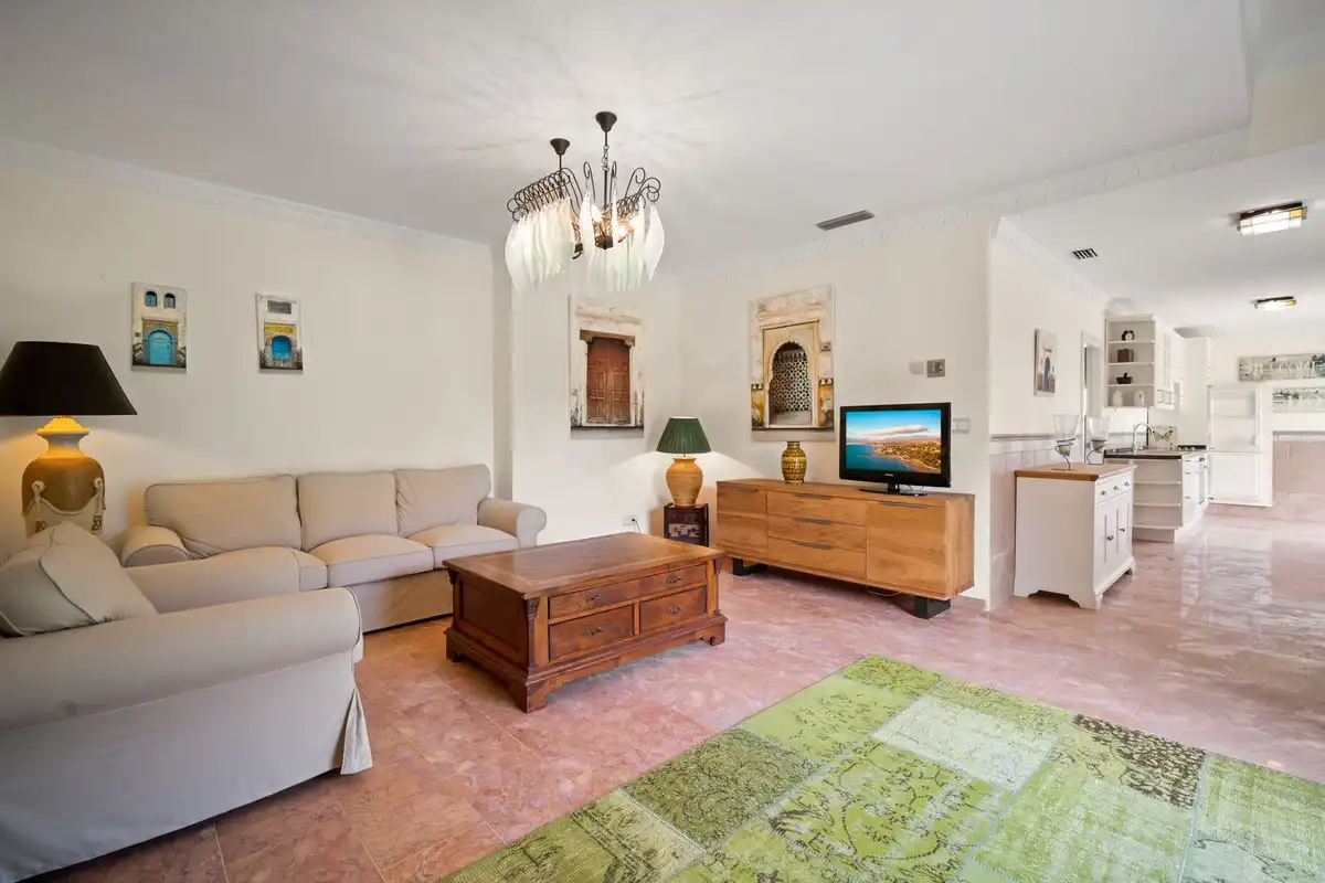 Chalet con piscina en venta en Benahavís pueblo, imagen 42