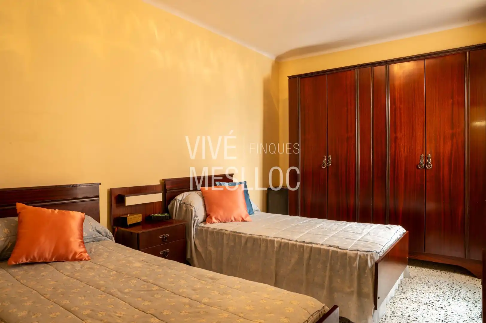 Bedroom of Flat for sale in El Masnou