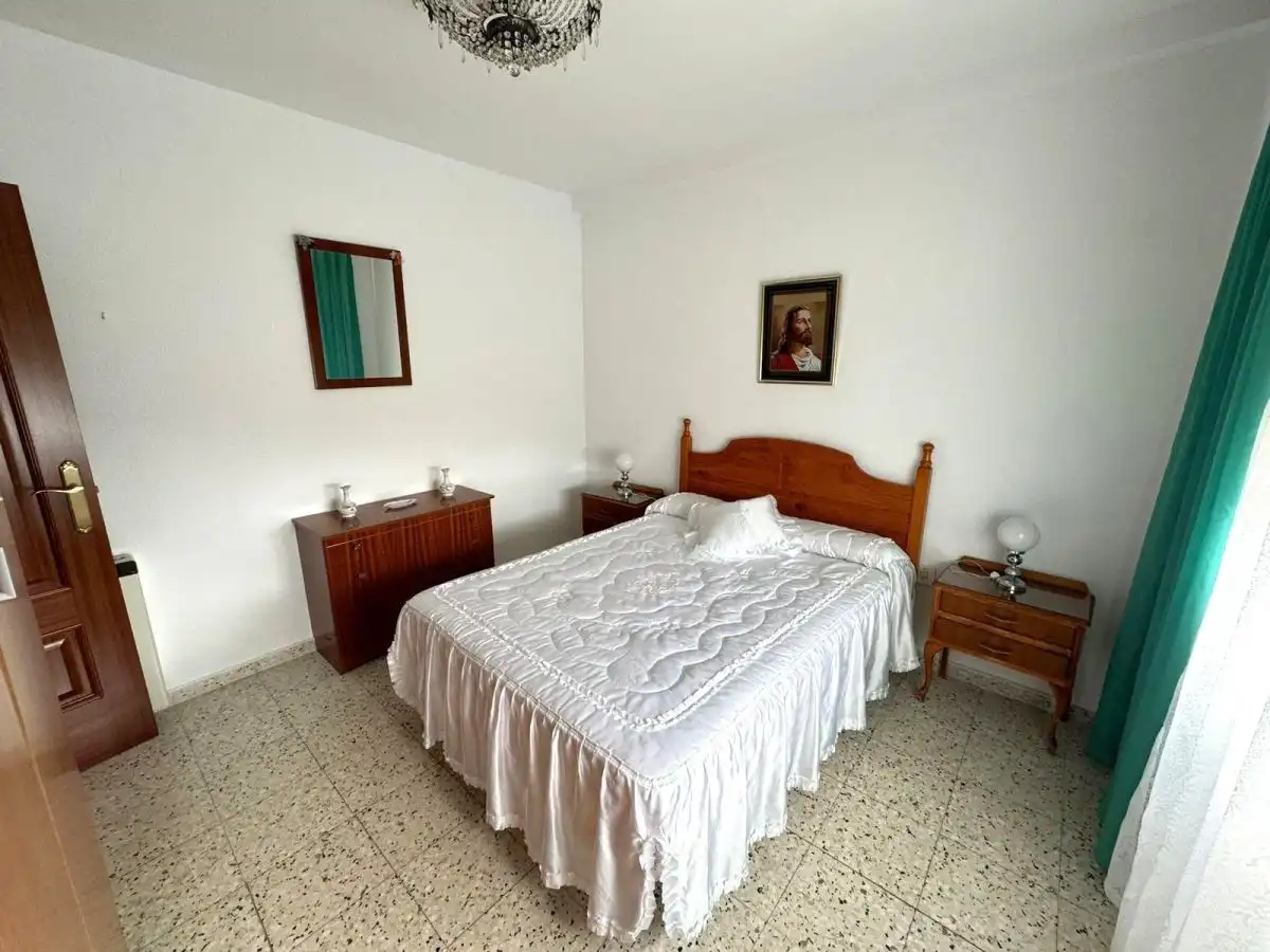 Dormitori de Casa o xalet en venda en Almuradiel amb Aire condicionat, Calefacció i Terrassa