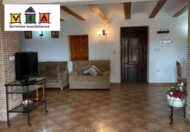 Piso en Venta en Albereda Castilblanques, 67 en Cortes de Pallás