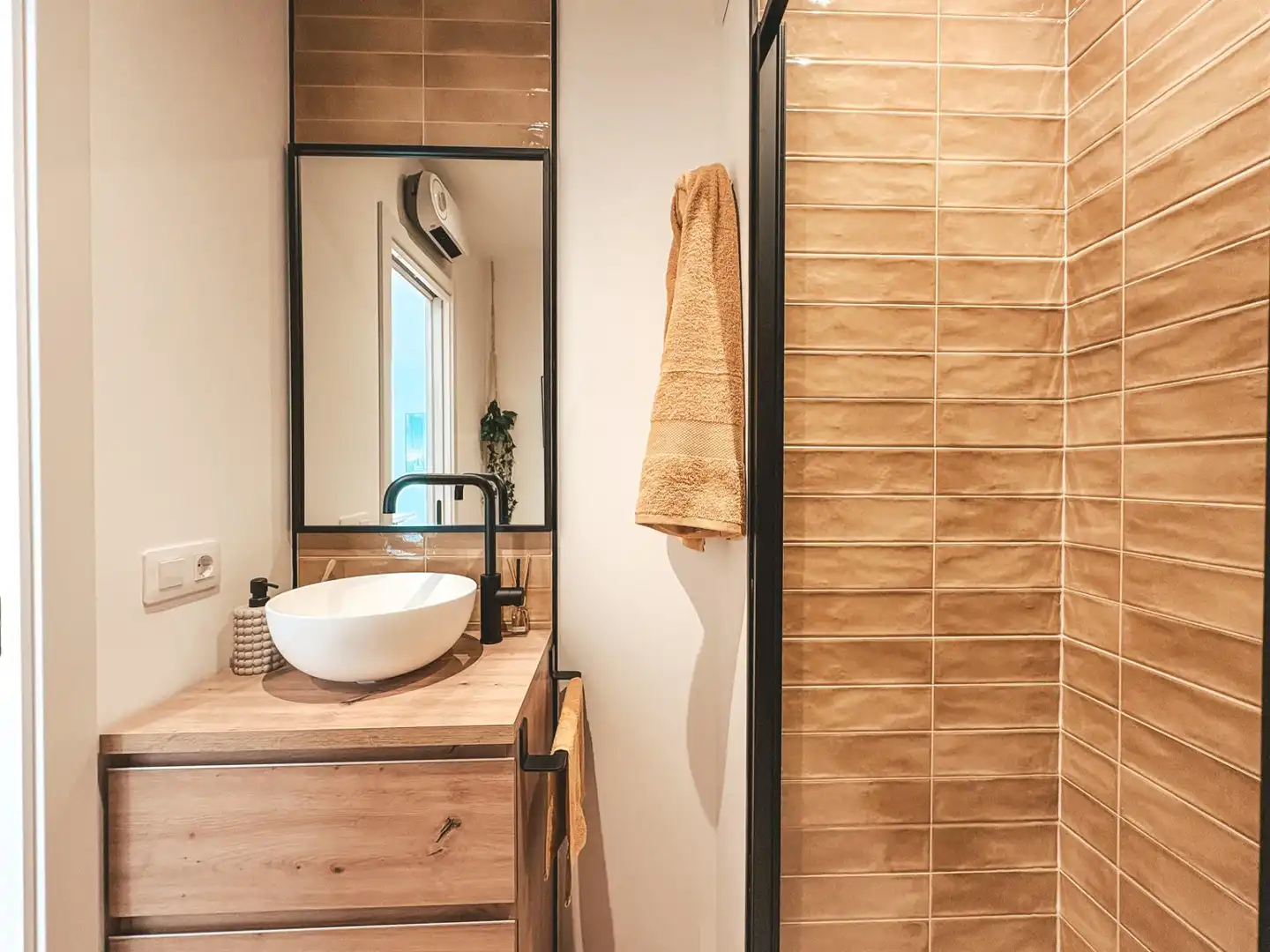 Baño de Apartamento en venta en  Palma de Mallorca con Aire acondicionado, Trastero y Amueblado