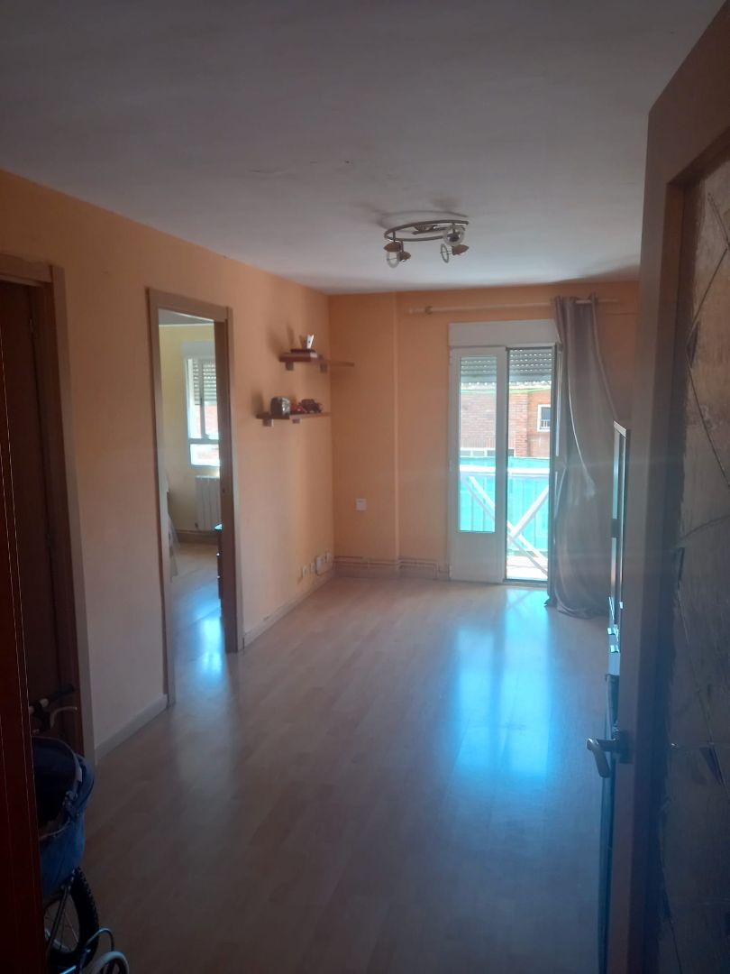 Dormitori de Pis en venda en Valladolid Capital amb Calefacció, Parquet i Terrassa