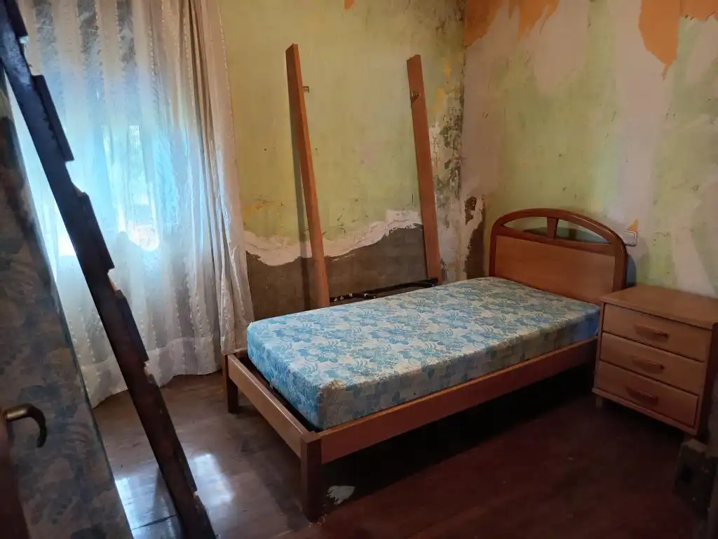 Dormitori de Casa o xalet en venda en Llanera amb Moblat