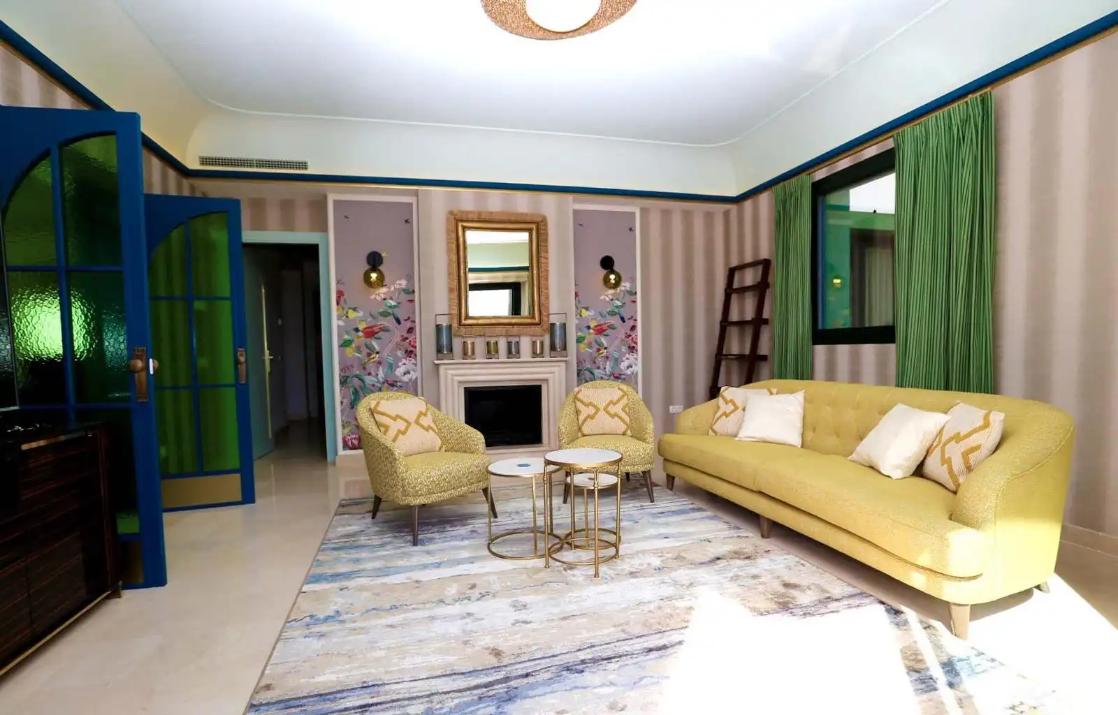 Sala de estar de Casa o chalet de alquiler en Estepona con Aire acondicionado, Jardín privado y Terraza